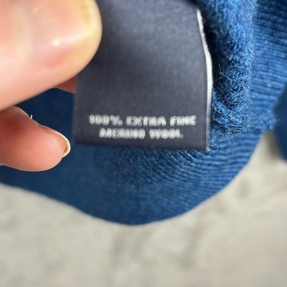 HART SCHAFFNER MARX Fine Merino Wool Sweater Blue V-Neck XL - Picture 7 of 13